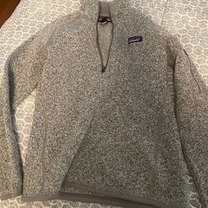 patagonia woman’s quarter zip